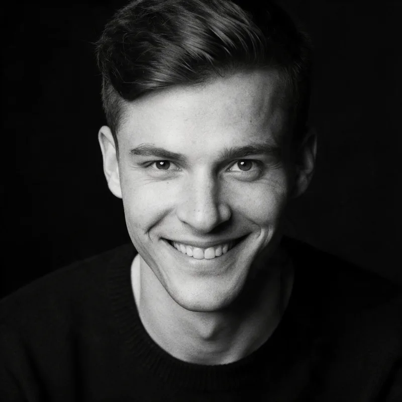 Portrait of Alexander Wagner, co-founder of Syntax Motion